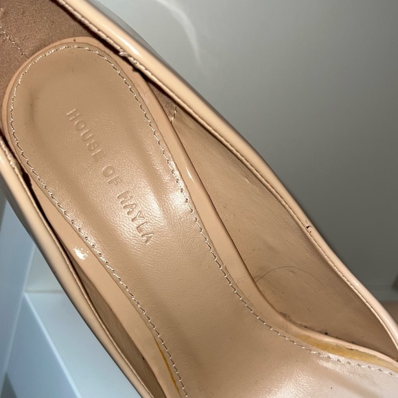 Cream heels - Picture 5 of 7